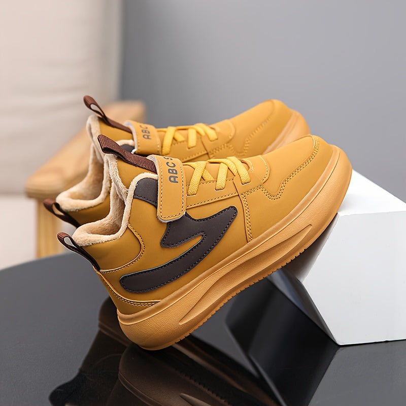 Moderne, komfortable lave sneakers med fleecefor til drenge - Jack