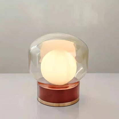 BouleLuxe - Bordlampe med geometrisk stil og varm atmosfære