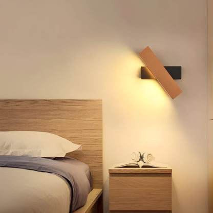 NordLume - Minimalistische Holz-Wandlampe
