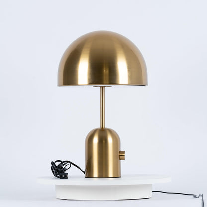 Lampe de table inspirée par une cloche