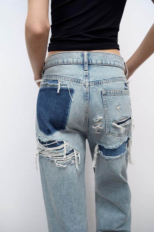 Rivete jeans med slitt utseende, vide ben, dame | Erika