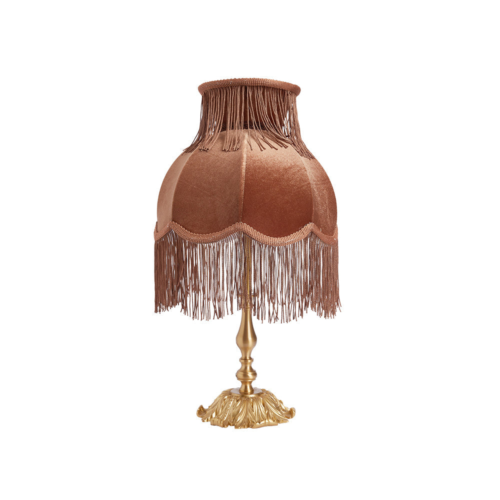 ChicTassel - Moderne bordlampe i messing til en varm atmosfære
