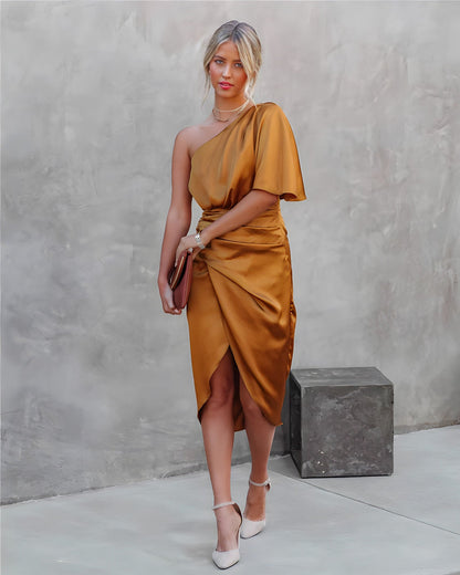 Mireille – Robe de cocktail élégante à une épaule