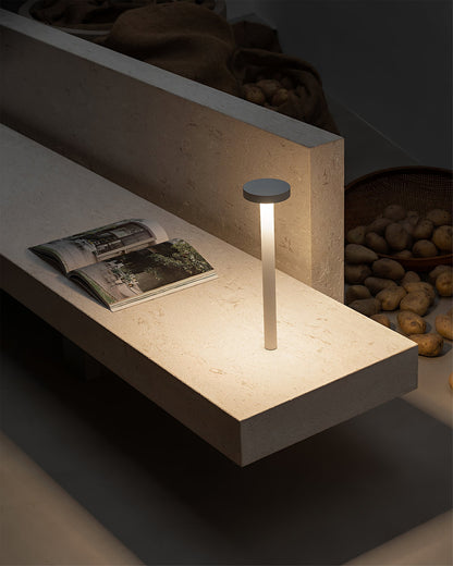LumoMag - Tragbare Tischlampe mit magnetischer Basis