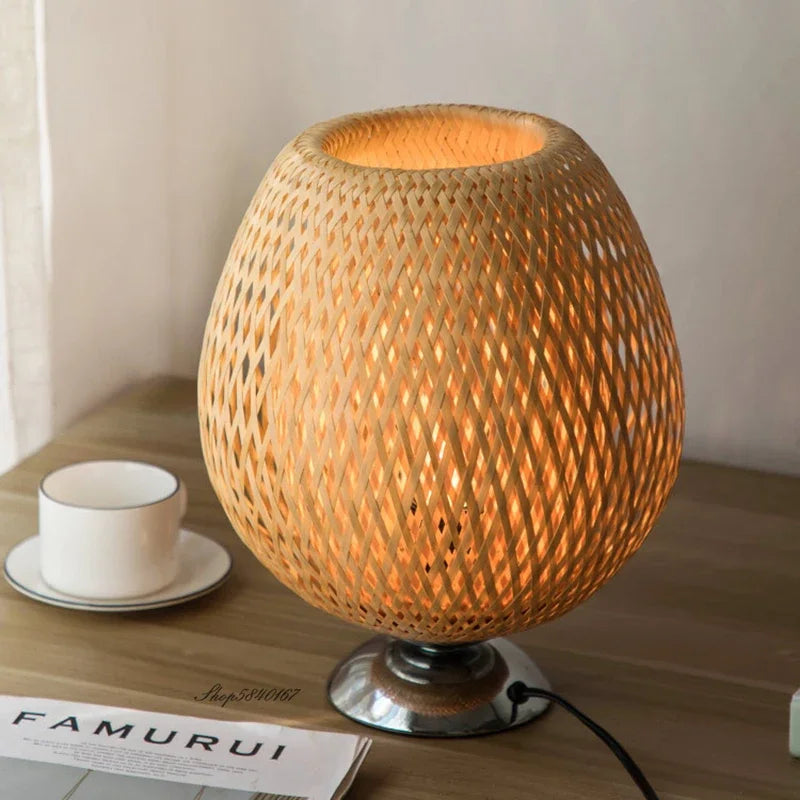 RusticGlow – Lampe de table vintage en bois et métal