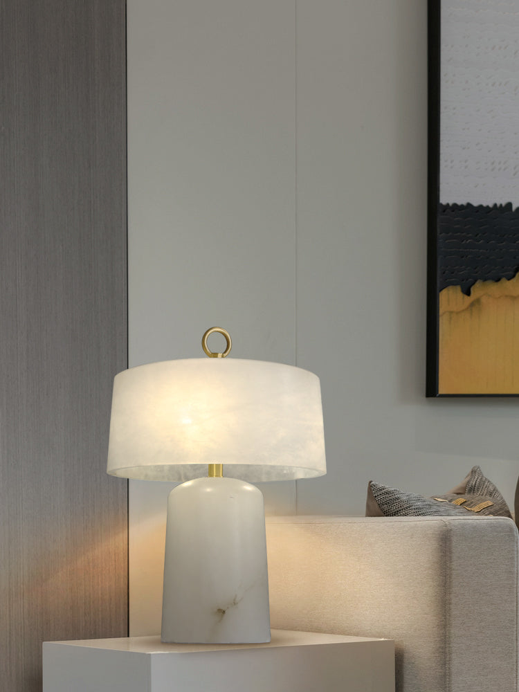 LuxeAogashima - Table Lamp with Elegant Design and Cosy Light Diffusion