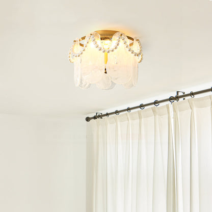 AureusGlow - Loftlampe med perler og behagelig lysfordeling