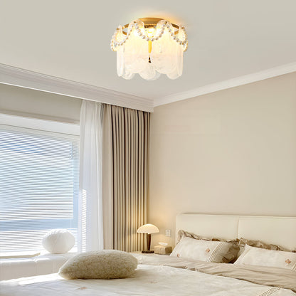 AureusGlow - Loftlampe med perler og behagelig lysfordeling