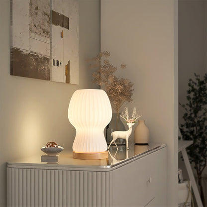 GlowFold – Foldet Glas Bordlampe med Træfod