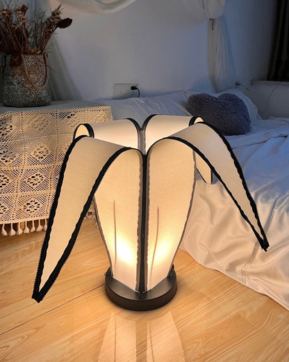 LuxeBanana - Table Lamp with Cheerful Banana Shape and Subtle Lighting