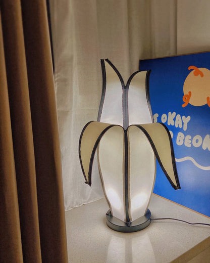 LuxeBanana - Table Lamp with Cheerful Banana Shape and Subtle Lighting