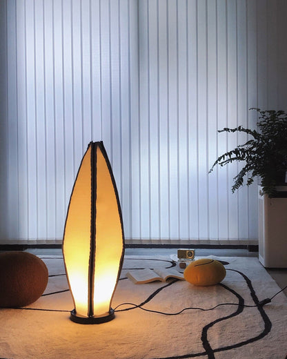 LuxeBanana - Table Lamp with Cheerful Banana Shape and Subtle Lighting