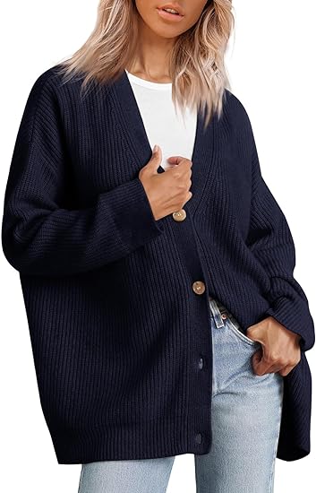 Oversized cardigan til kvinder med V-hals og knaplukning - Aleen