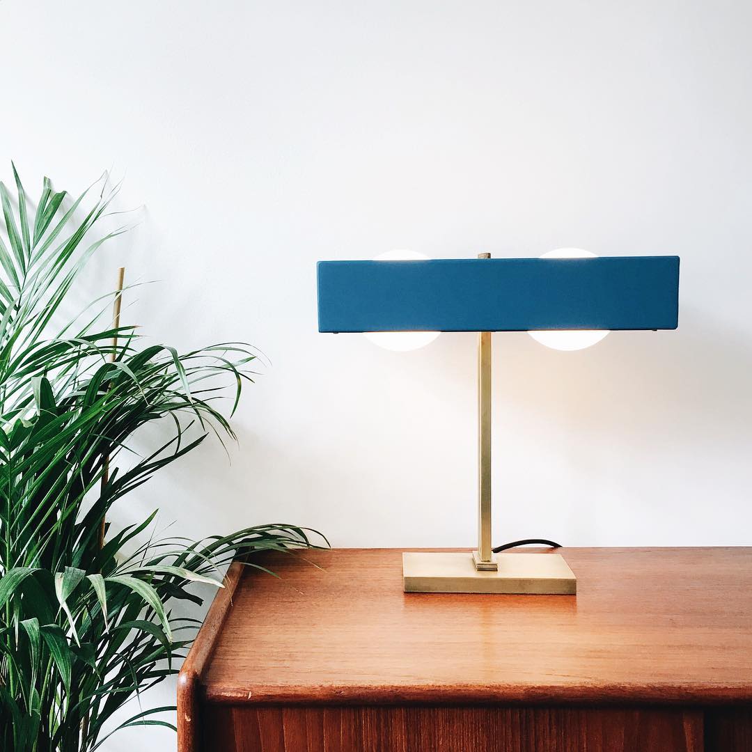 KernelLuxe - Tafellamp met organisch ontwerp en zachte gloed