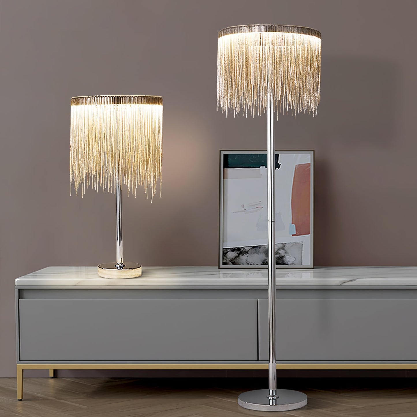 CadenaGloed - Tischlampe mit schicken Quasten-Details und gemütlicher Lichtstreuung