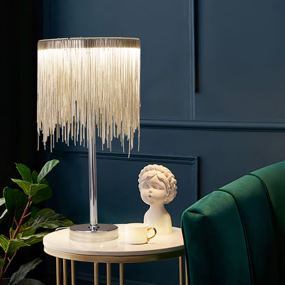 CadenaGloed - Tischlampe mit schicken Quasten-Details und gemütlicher Lichtstreuung