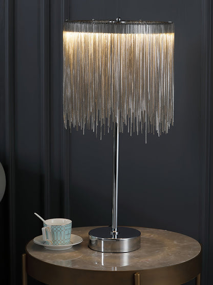 CadenaGloed - Tischlampe mit schicken Quasten-Details und gemütlicher Lichtstreuung