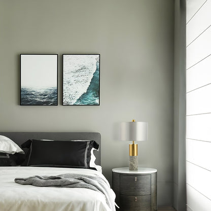 MarbleGlow - Bordlampe med stilfuld marmorfod og slankt design