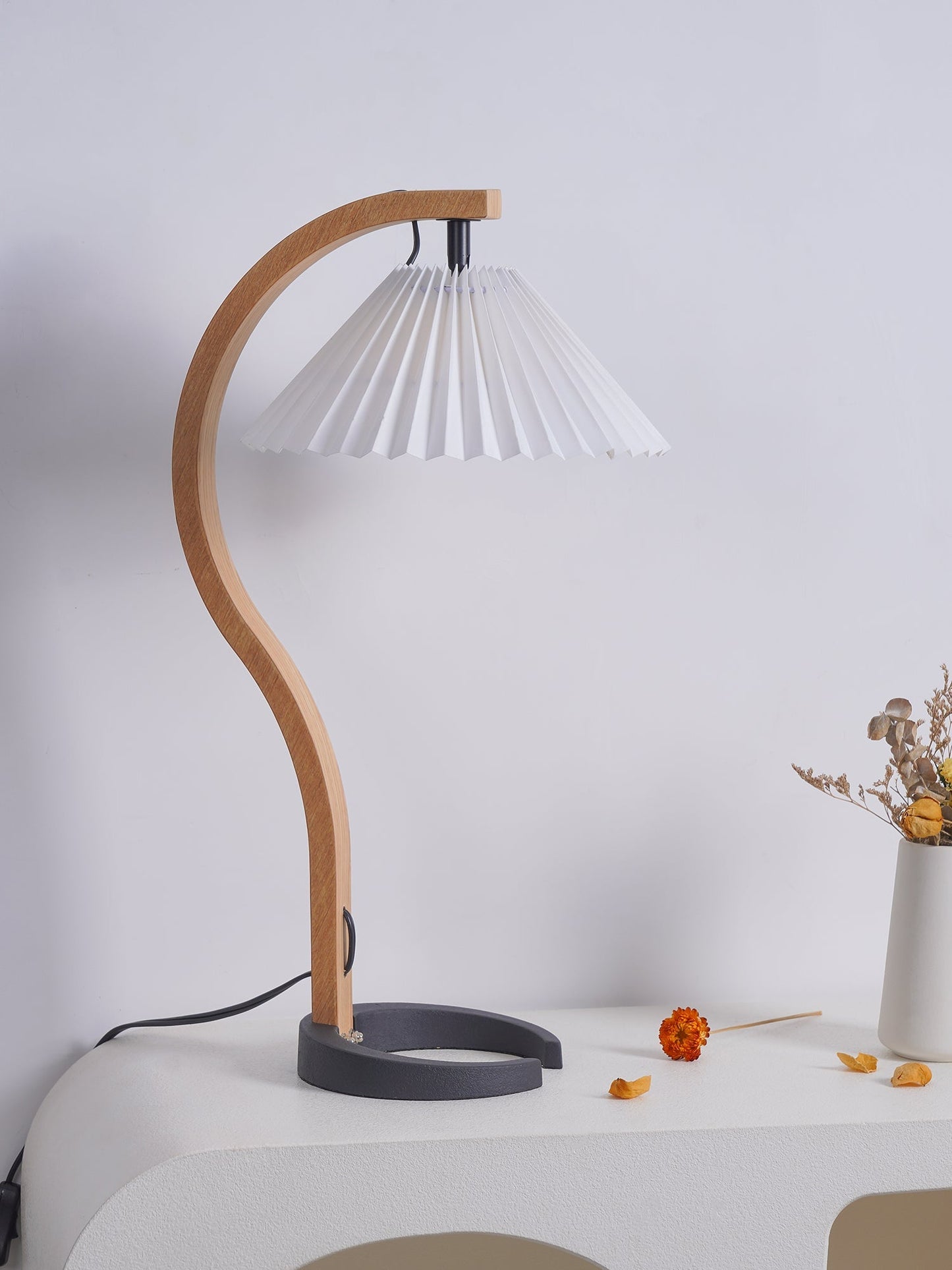 NatureArc - Wooden Table Lamp with Organic Shapes