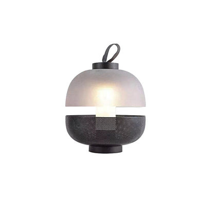 CenturyLuxe - Bordlampe med luksuriøst design og intim belysning