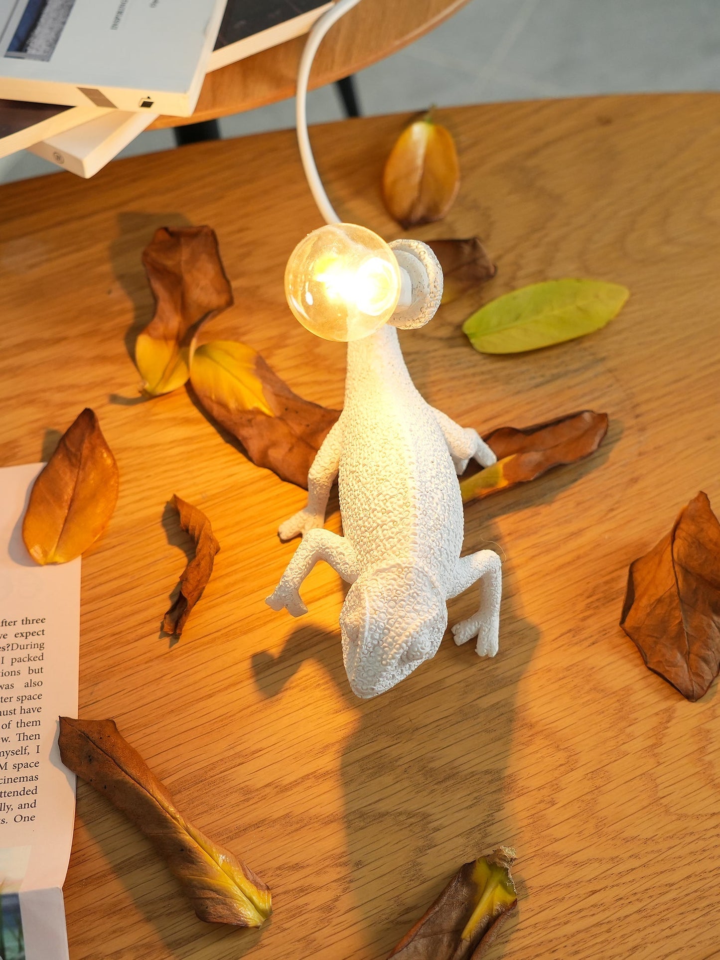 CamouLuxe - Harpiks Bordlampe med Kameleon Stil