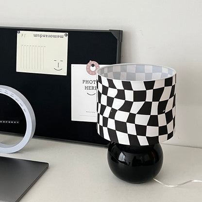 GridAura - Unique Geometric Table Lamp