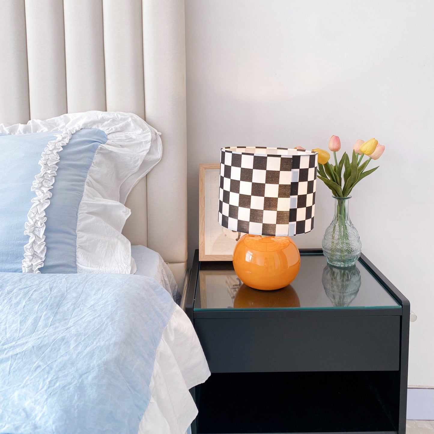 GridAura - Unique Geometric Table Lamp