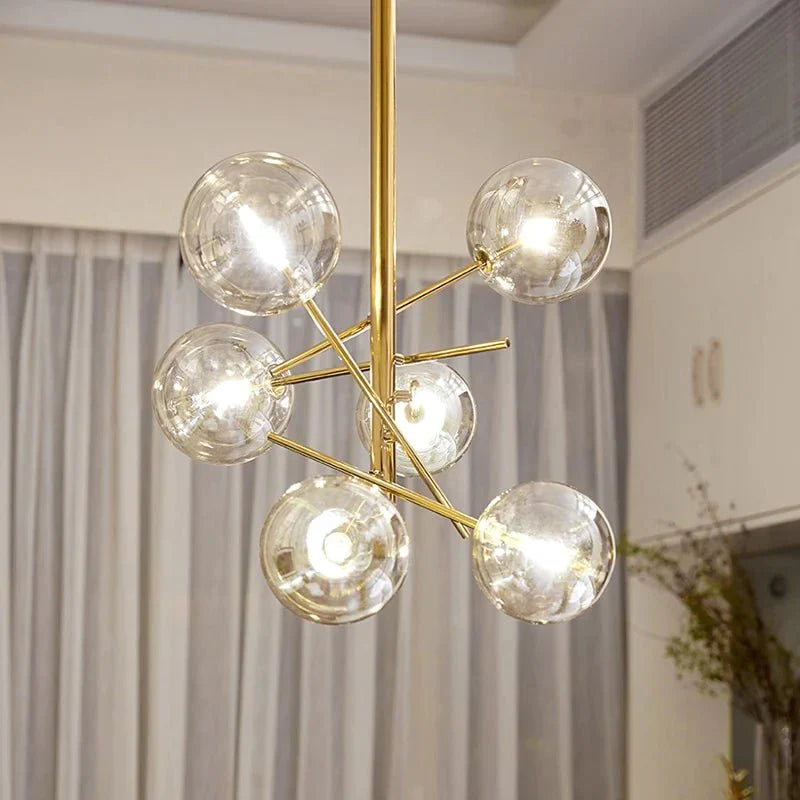 ChicLumen - Luxuriöser Glas-Kronleuchter für elegantes Wohnen