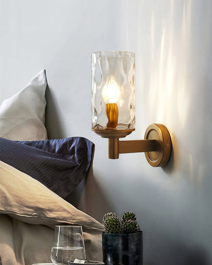 GoldenAura - Chic glasvægslampe til en luksuriøs atmosfære