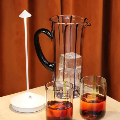 Lampe de table LED sans fil moderne et fine