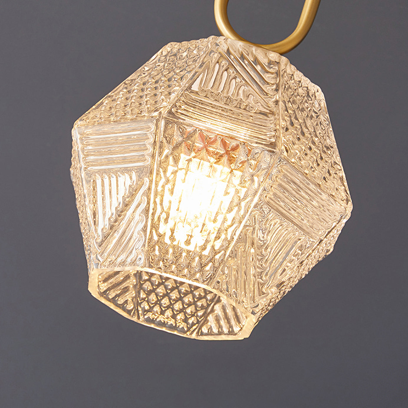 DecoSpark - Diamond Ceiling Light
