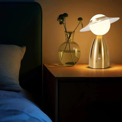 LumaCharge - Genopladelig Trådløs Lampe