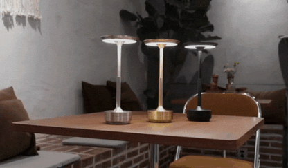 SilentGlow - Trådløs Genopladelig Natlampe til Bekvem Belysning