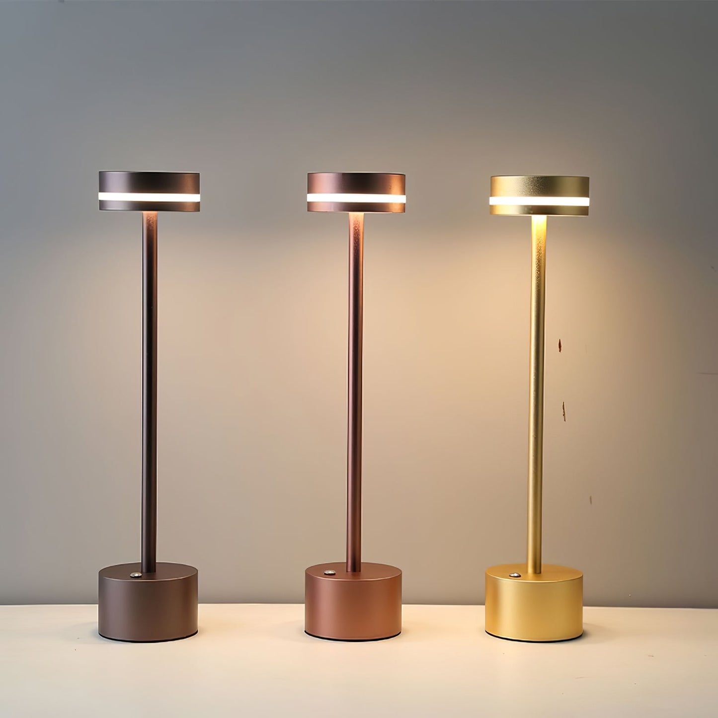 FunGloed - LED bordlampe med energisk design og behagelig belysning