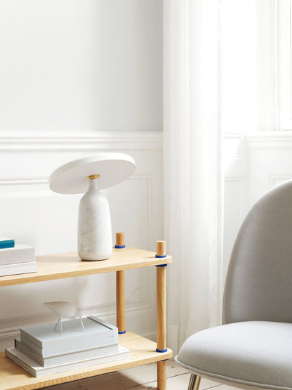 LuxeEddy - Bordlampe med elegant design og subtil lysfordeling