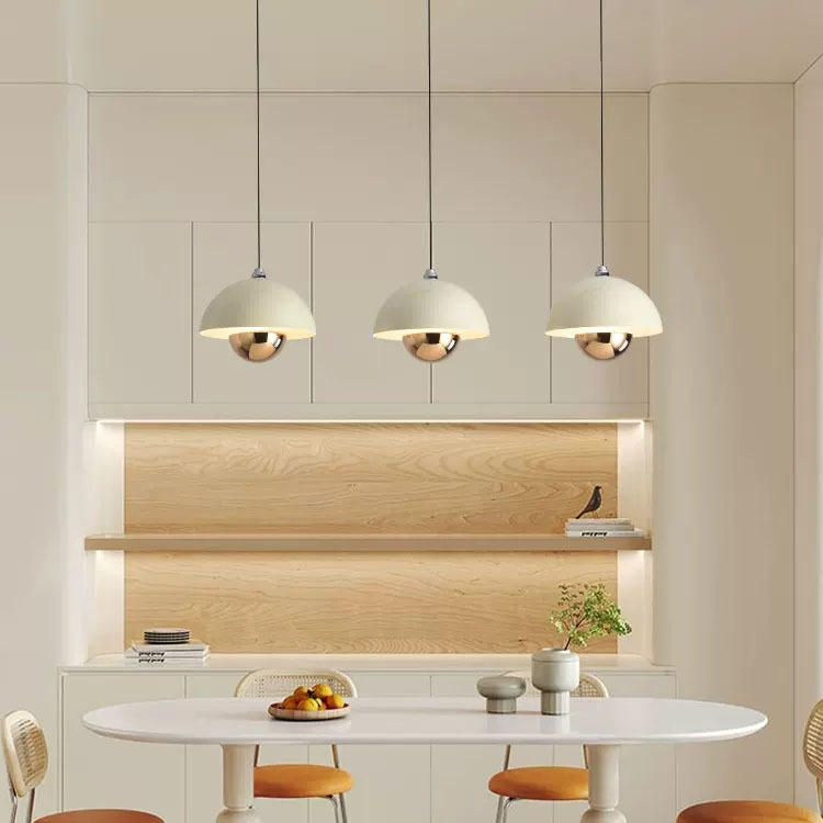 PodGlow - Lampe suspendue portable en forme de capsule