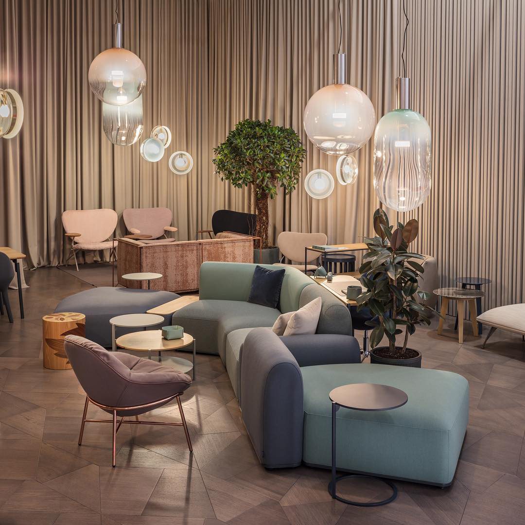 Elegance Glow | Luxe Pendant Light