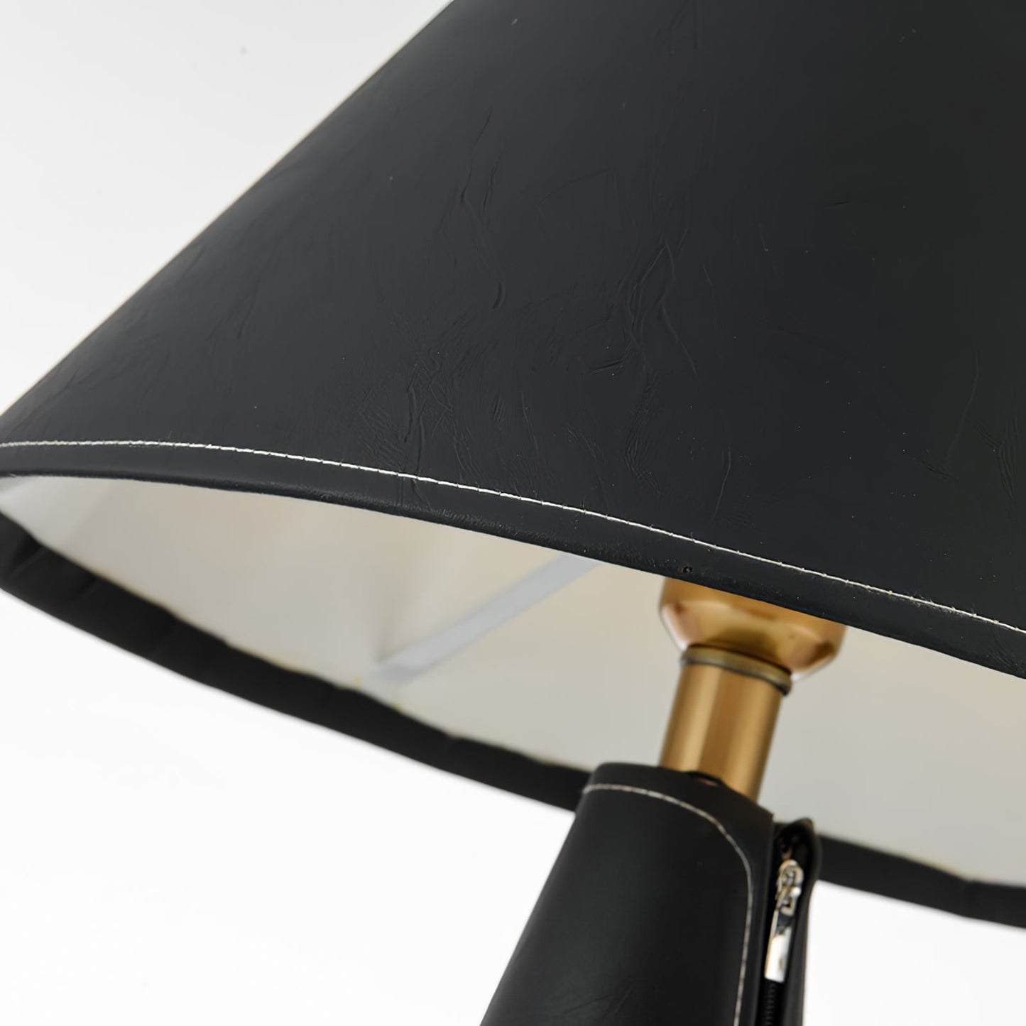 BrightLeaf - Bordlampe