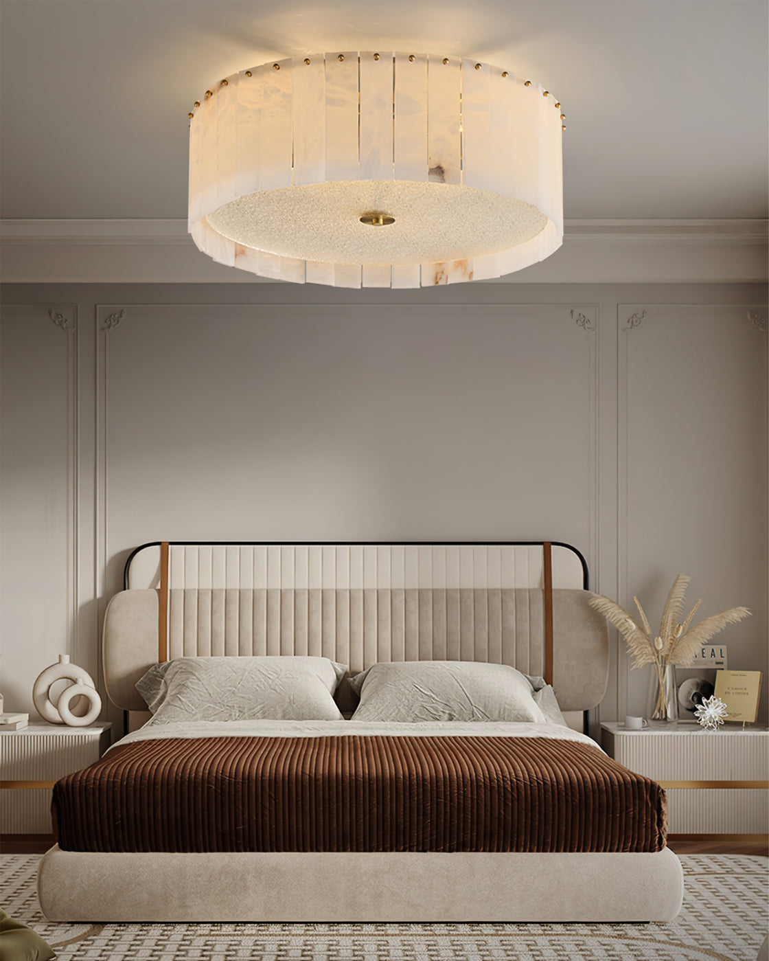 ElysianLuxe - Ceiling Lamp with Alabaster Details and Intimate Lighting
