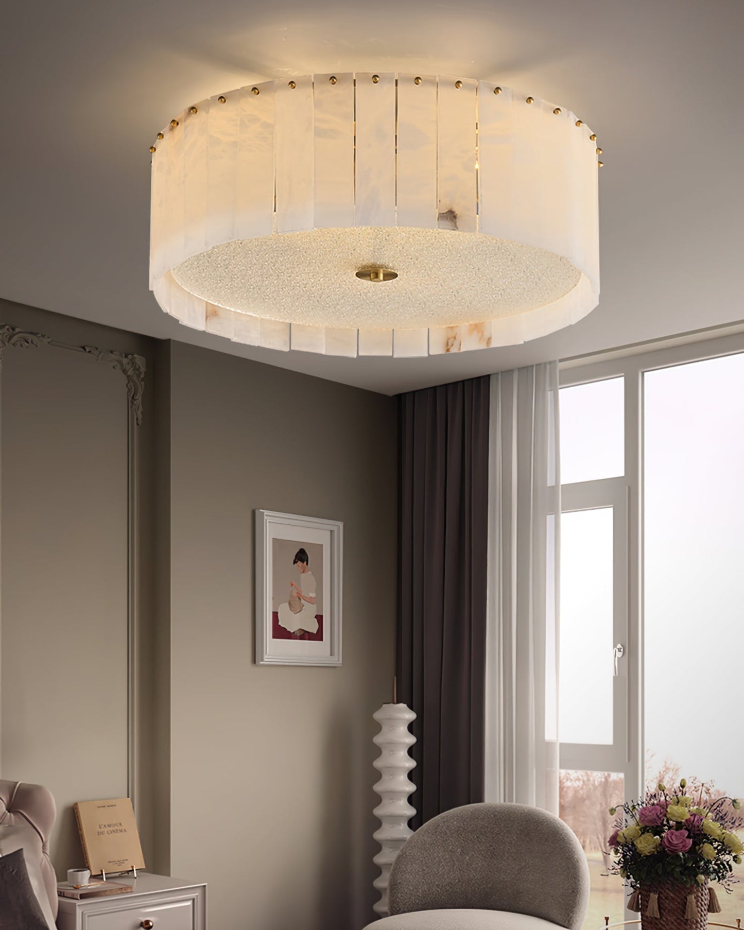 ElysianLuxe - Ceiling Lamp with Alabaster Details and Intimate Lighting