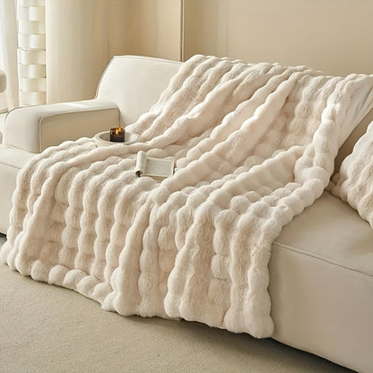 FluffyNest - Thick Warm Bubble Fleece Blanket for Sofa and Bed