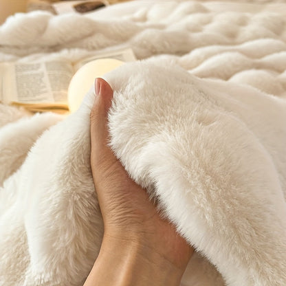 FluffyNest - Thick Warm Bubble Fleece Blanket for Sofa and Bed