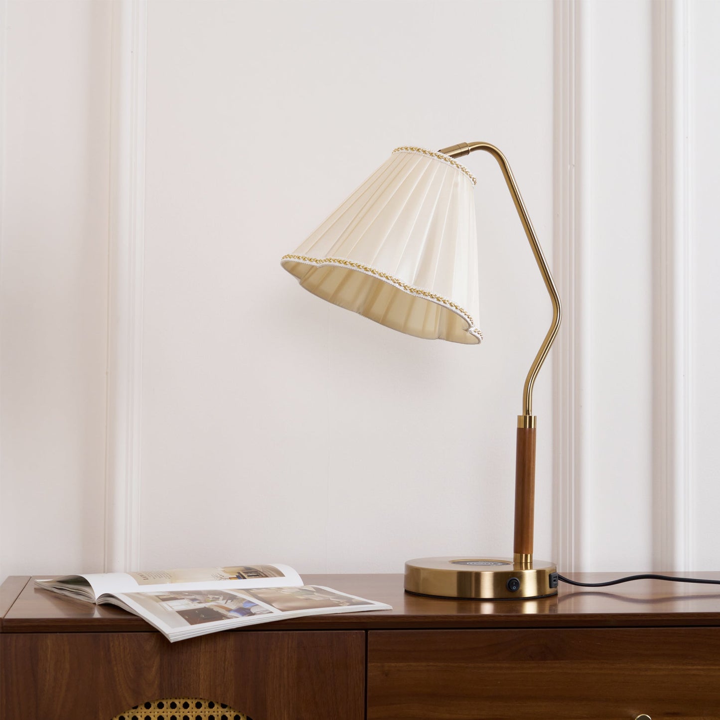 LuxeLight - Florentine Fabric Table Lamp with Gold Base
