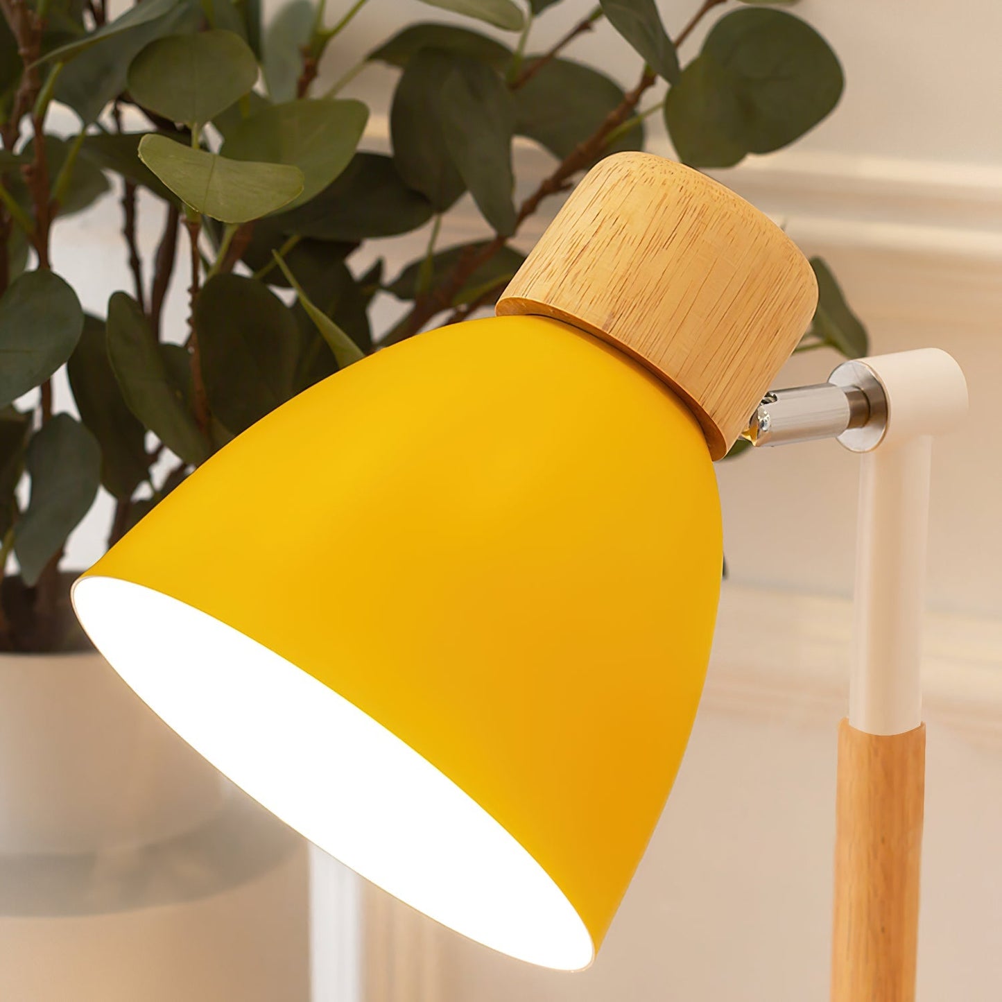 MacaroonGlow - Bordlampe med træramme og bløde farver