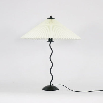 LichtPlissé - Table Lamp with Luxurious Pleated Shade and Wooden Base