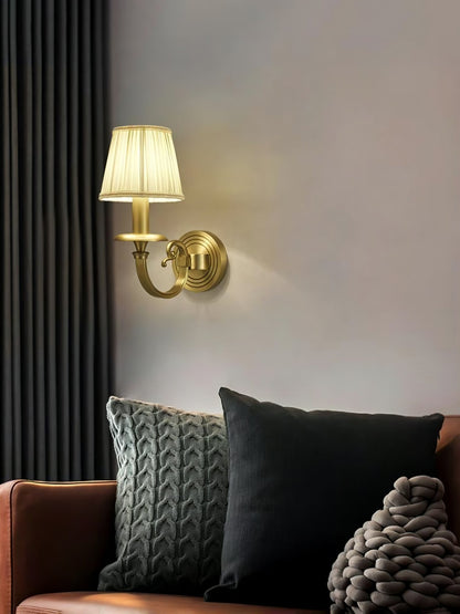 RoyalGlow - Lampe Murale Or Royal pour un Éclairage Luxueux