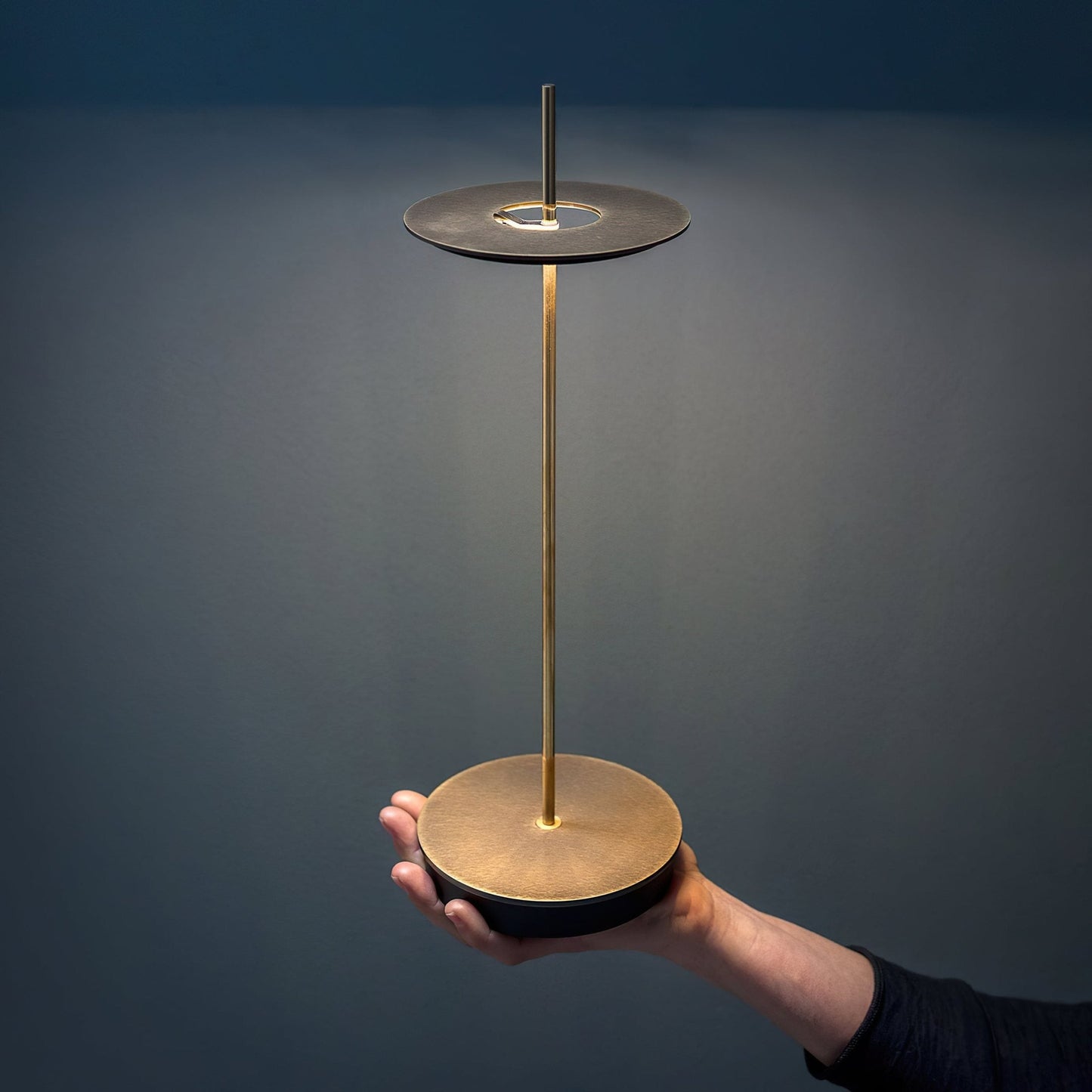 GiuliettaLuxe - Bordlampe med subtil charme og intim atmosfære