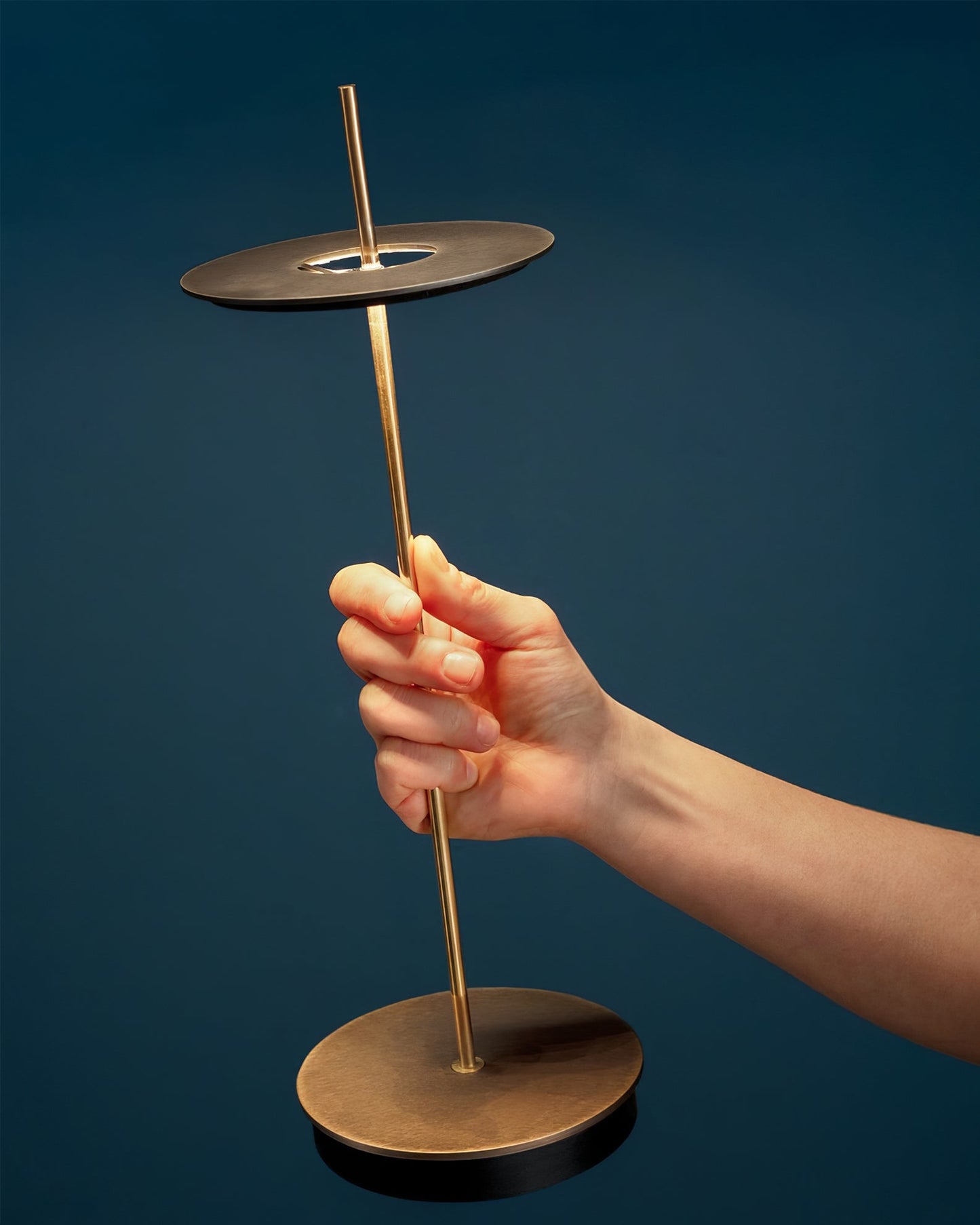 GiuliettaLuxe - Bordlampe med subtil charme og intim atmosfære