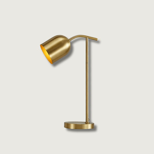 GlowAccent – Funktionel og dekorativ bordlampe i messing