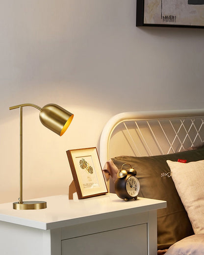 GlowAccent – Funktionel og dekorativ bordlampe i messing
